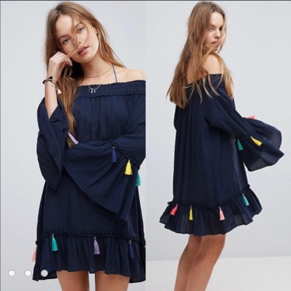 Chelsea & Theodore Dresses & Skirts - Chelsea & Theodore • Off Shoulder Tassel Dress